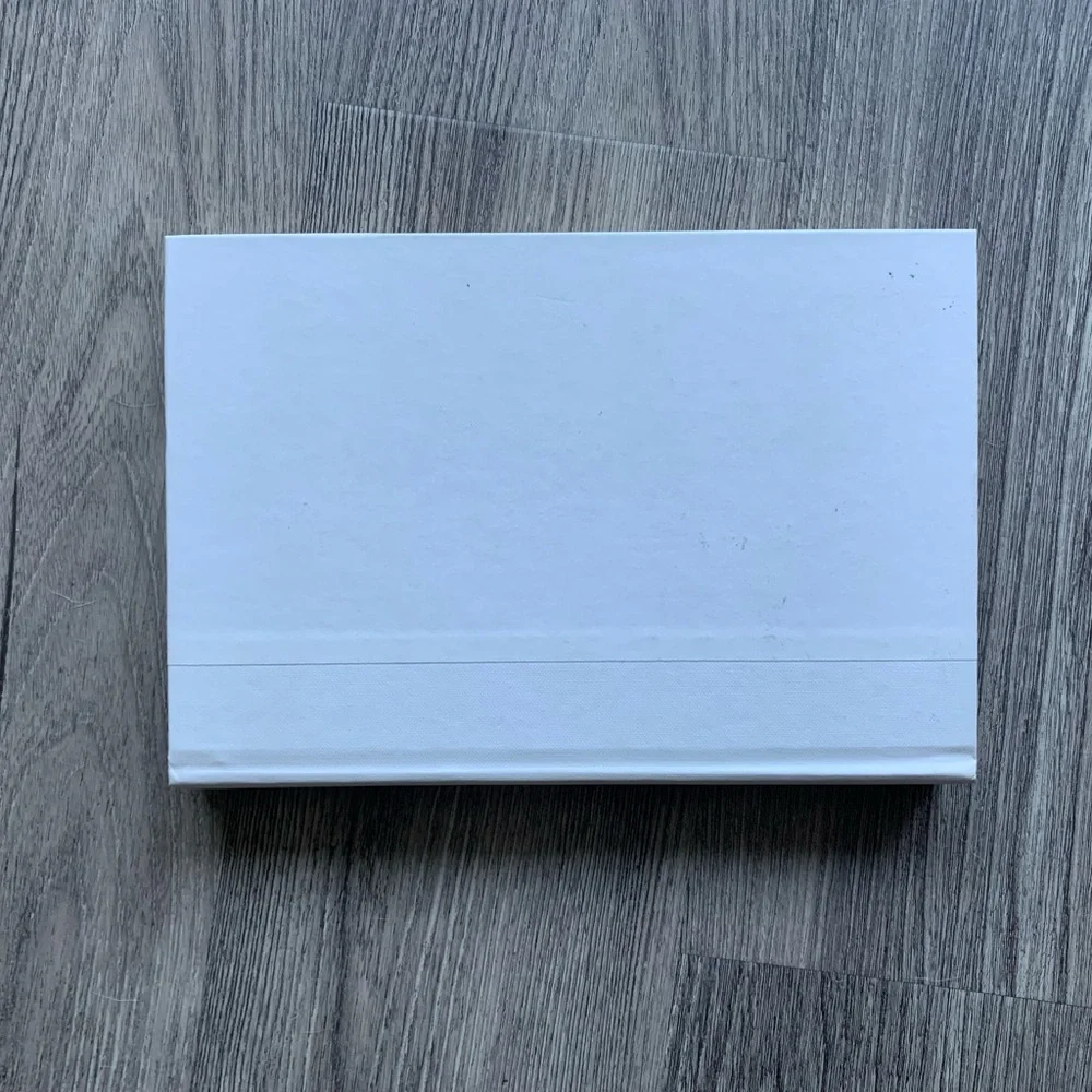 SOLD!!! Set of Three Books for fun reading 📚 - Picture 4 of 7